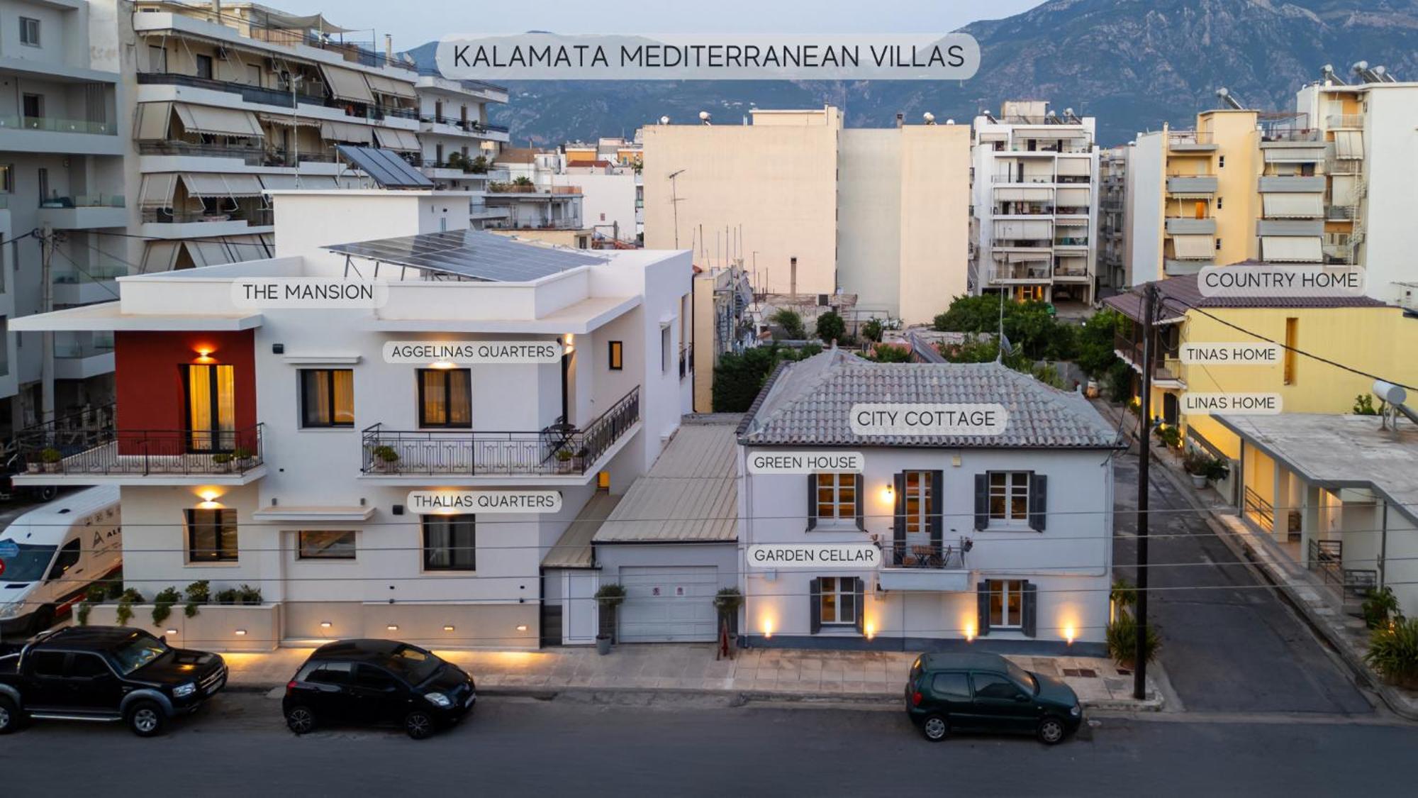 Tinas Home - Kalamata Mediterranean Villas Exterior foto
